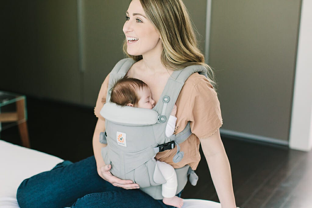 Checking Baby&#039;s Position in an Ergobaby Carrier