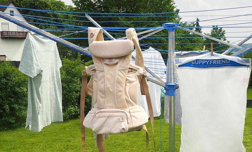 How to wash your baby carrier: in the most environmentally friendly way possible