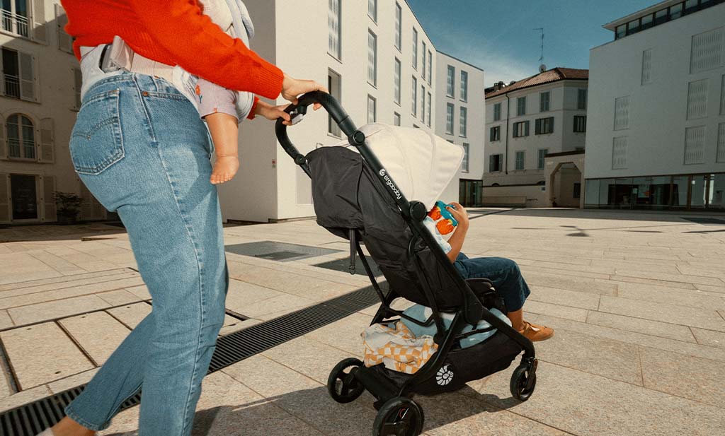 Metro 3 Stroller traveling with babies