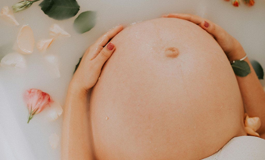 Pregnant woman with twin
